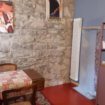 Miro - Escape With Romantic View Balcony Lezzeno
